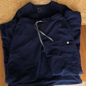 Figs Technical Collection scrubs (TOP&BOTTOM)